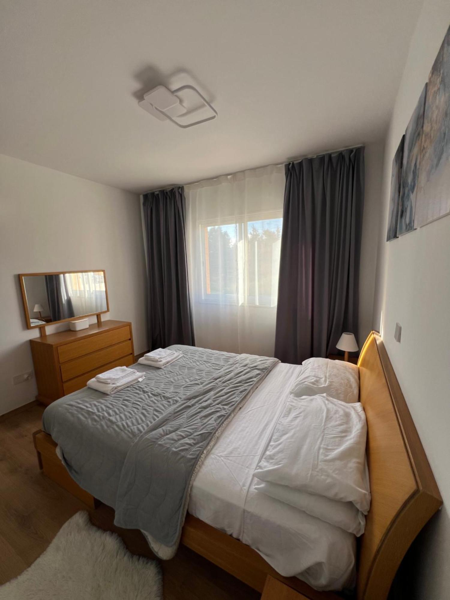 Iris Village Grand Apartment Пафос Екстер'єр фото